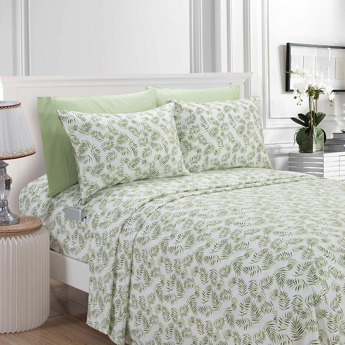 Palm Leaf Print 4-Piece Silk Bedding Set